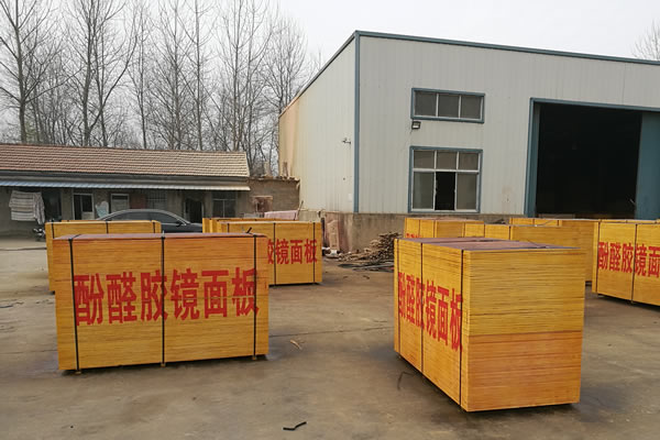 建筑模板價(jià)格是多少？一張多少錢？